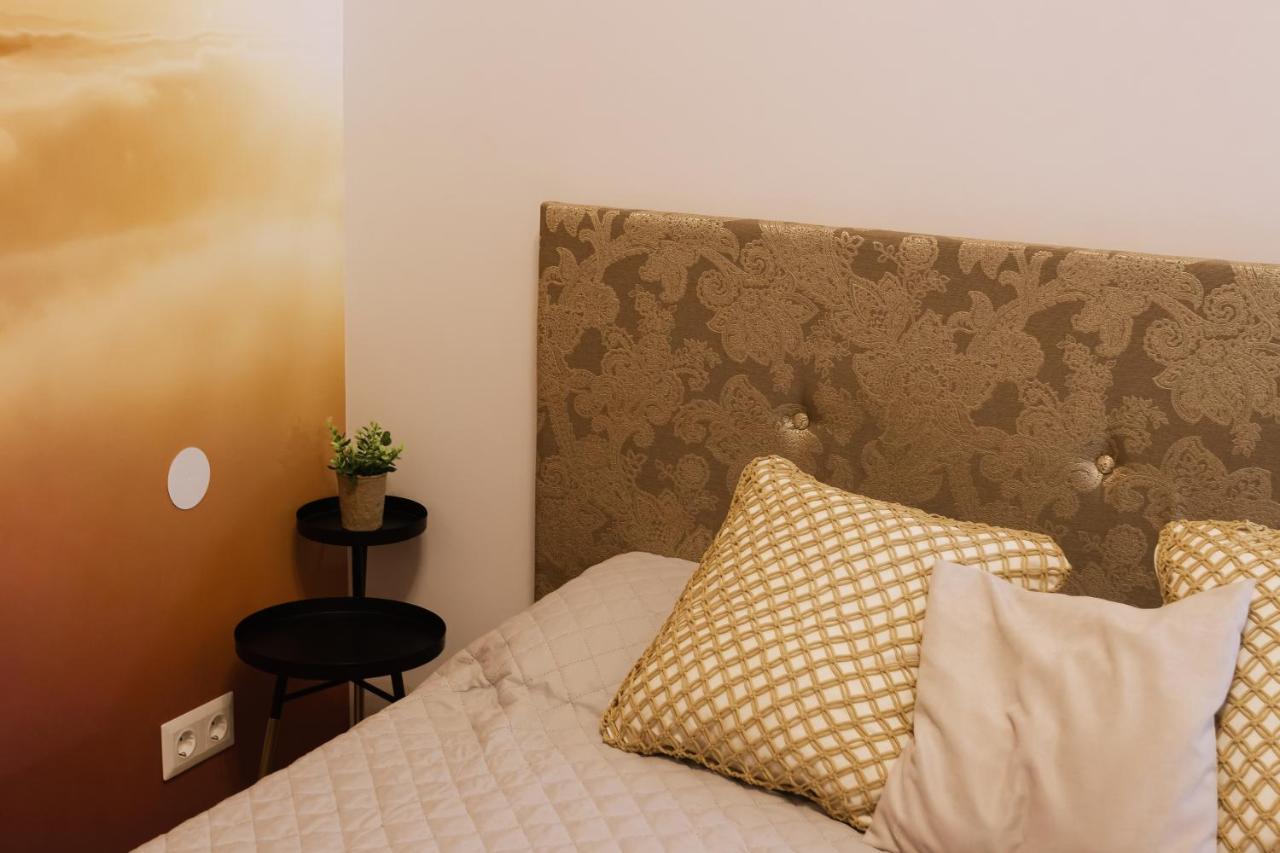 You & Riga Central, Specious, Superior Apartment, Brand New Экстерьер фото
